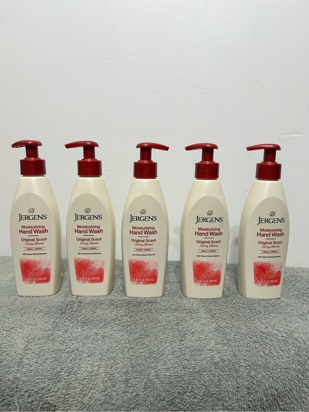 New! Lot of 5 Jergens Moisturizing Hand Wash Pump Soap Cherry Almond Scent